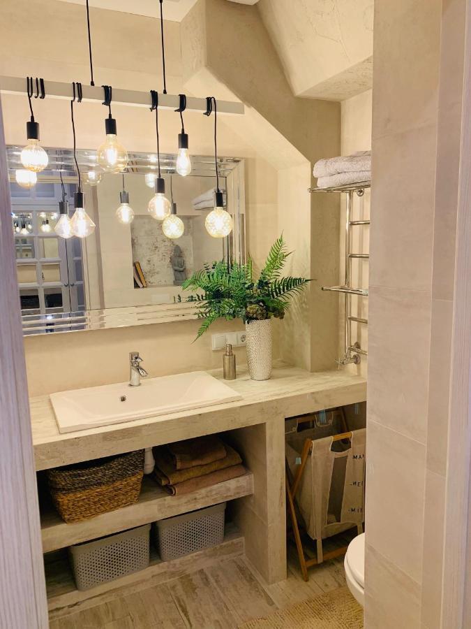 Studio Lux Loft On Victory Street In The City Center Виниця Екстериор снимка